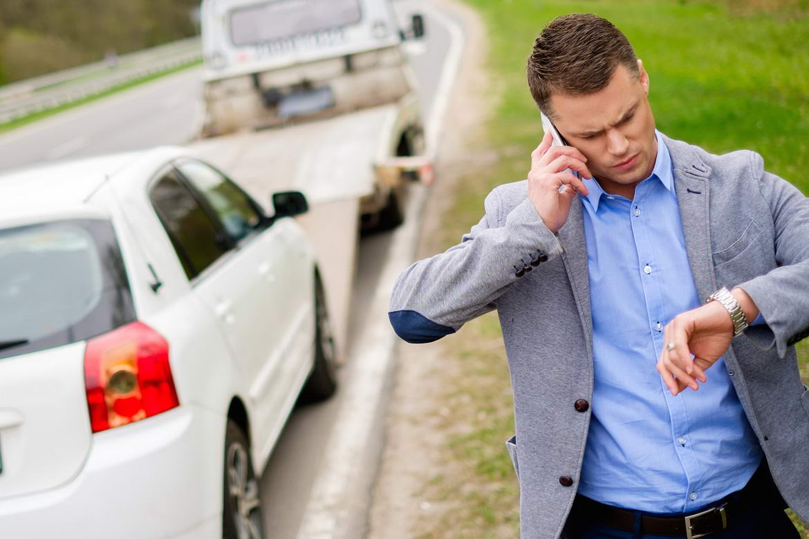 Car recovery in Dubai: what to send on WhatsApp for a fast quote